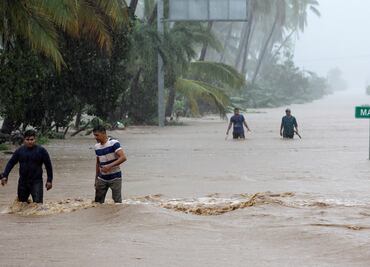 Quedan incomunicadas 20 comunidades por Lorena