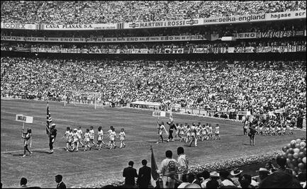 El árbitro que escapó de la guerra y pitó en México 70