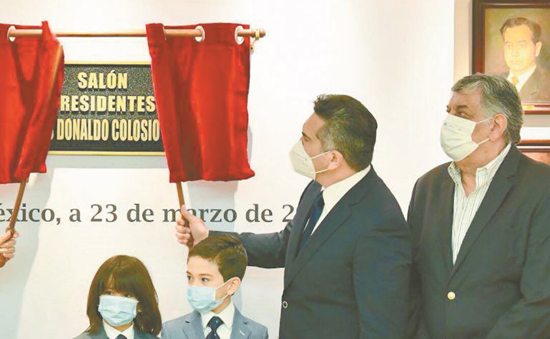 Moreno develó una placa en honor a Luis Donaldo Colosio. Foto: TOMADA DE TWITTER