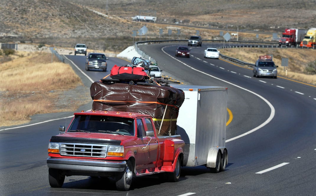 Esta temporada se espera el arribo de 5 millones 500 mil paisanos que radican en Estados Unidos y Canadá. /Archivo - EL UNIVERSAL