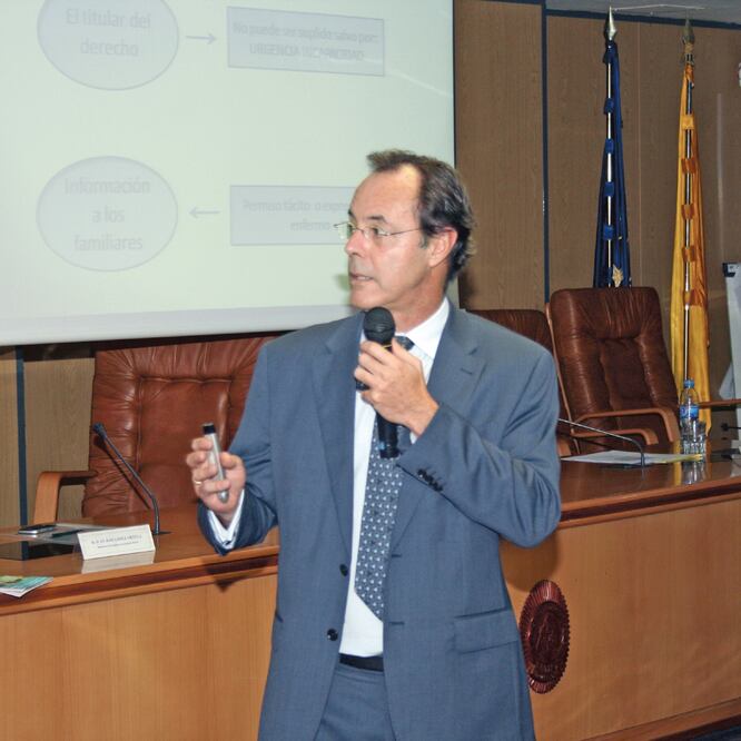 El director del Instituto Anatómico Forense de Madrid, Eduardo Andreu Tena. (CORTESÍA)