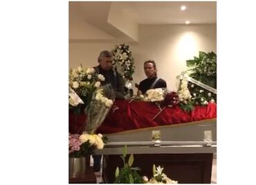 Rubén Albarrán pide perdón por el patriarcado y le canta a Armando Vega Gil