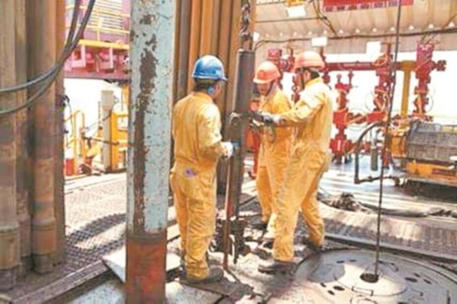 Obligan a trabajadores de Pemex a mutilarse