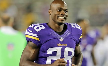 NFL: Adrian Peterson ventila frustración en Twitter
