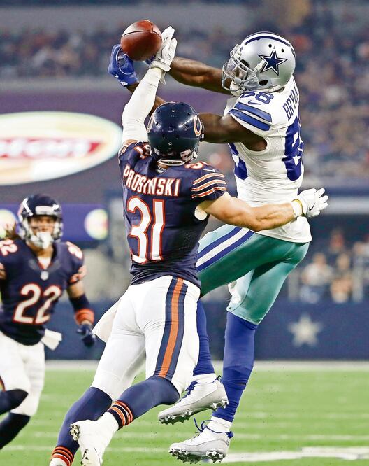 Bryant hizo su primera recepción de TD de la temporada con Dallas (RON JENKINS. AP)