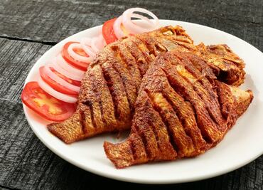 Conoce los riesgos de comer pescado