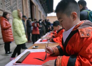 Seis datos sobre la caligrafía china, un arte milenario