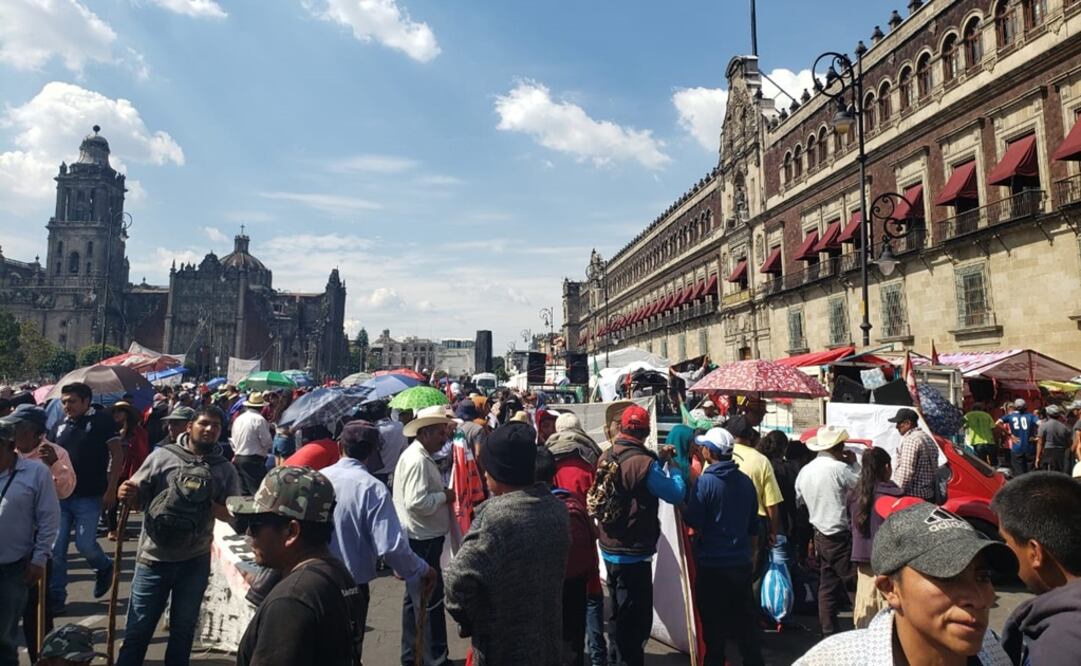 Organizaciones campesinas en el Zócalo de la CDMX / Astrid Rivera. EL UNIVERSAL