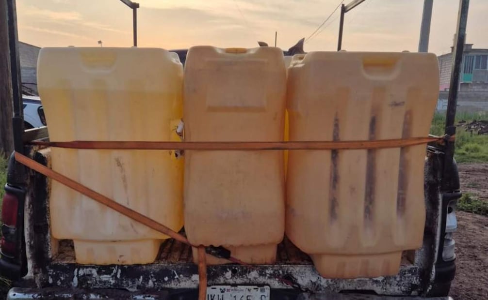 Aseguran siete vehículos con 6 mil 331 litros de hidrocarburo en Tlaxcoapan, Hidalgo; tres tenían reporte de robo.
(31/08/26) Foto: Especial.