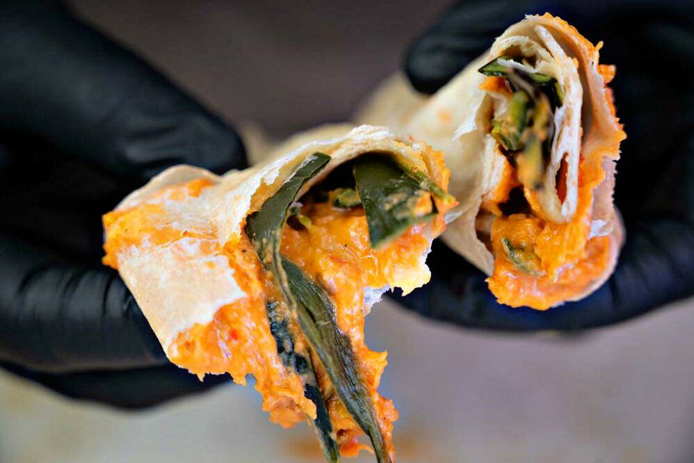 Traer el sabor norteño a la CDMX es posible con Burritos Rosalino