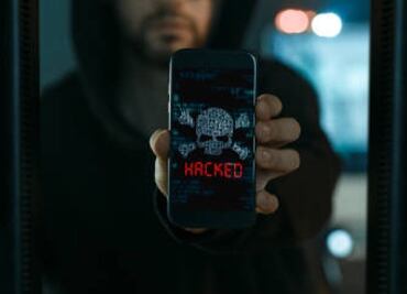 ¿Hackean a Invex? Reportan interrupción en sistemas de la institución bancaria