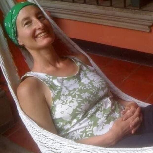 Desaparece profesora estadounidense en Zipolite, Oaxaca; emiten una "Alerta Rosa"