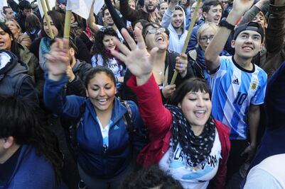 Tribunal frena aumento a tarifas de gas en Argentina