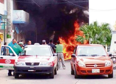 Incendian alcaldía por cura desaparecido