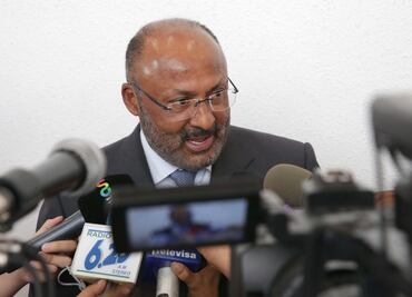 Me mantengo calladito, sereno y prudente: René Juárez sobre elección interna del PRI