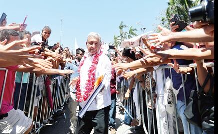  AMLO will slash 60% off his salary 