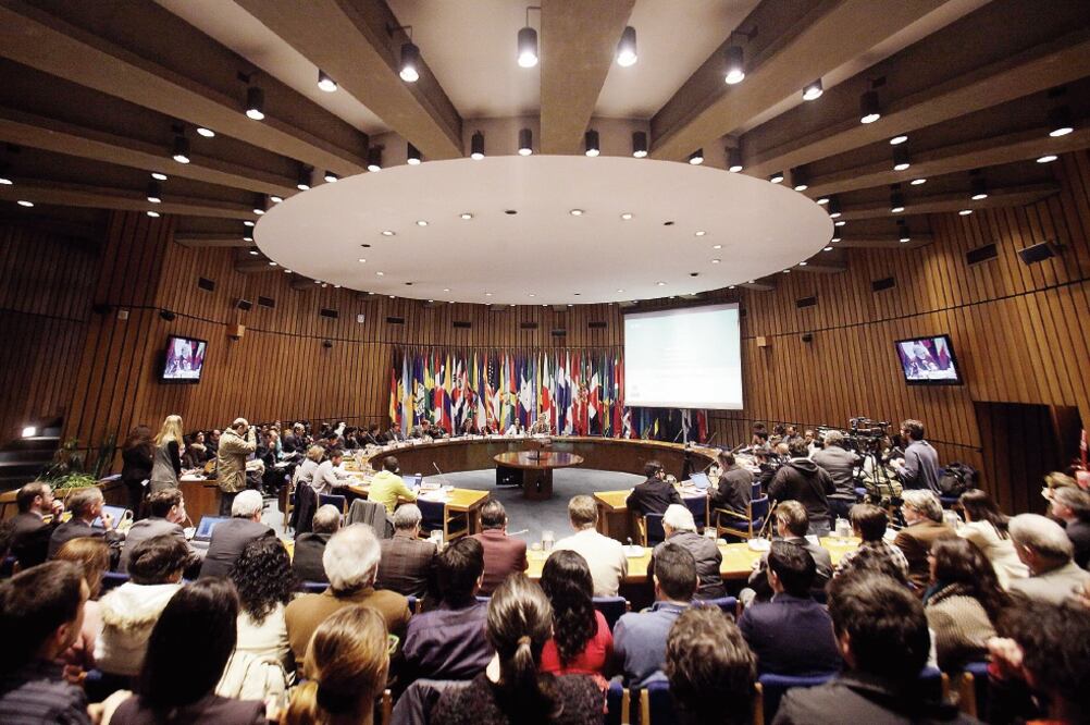 Alicia Bárcena presentó el informe económico en la sede de la Cepal, en Santiago de Chile (EFE)