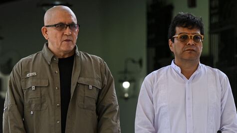 Gobierno de Colombia y el ELN reanudan negociaciones de paz desde Venezuela