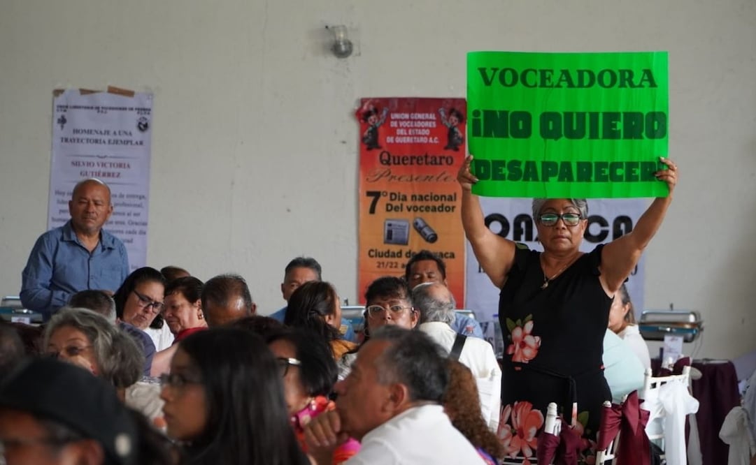 La Asociación Nacional de Voceadores celebró en Oaxaca la edición número siete del Día Nacional del Voceador bajo el lema “Nos rehusamos a desaparecer”. | Foto: Juan Carlos Zavala.