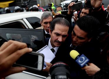 Afirma defensa de Padrés que no hay riesgo de fuga