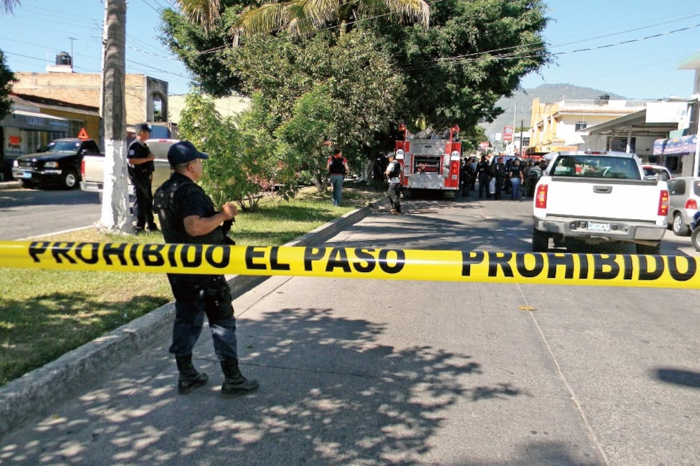 Algunos ayuntamientos del país, como los de Zapopan, Guanajuato, Xalapa, Nezahualcóyotl y Acapulco, están interesados en el uso de Haus City, un nivel más avanzado de la aplicación vecinal con la que se pueden prevenir asaltos, robos(ARCHIVO EL UNIVERSAL)