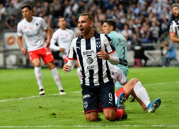 Tottenham felicita al Monterrey y Janssen por el campeonato