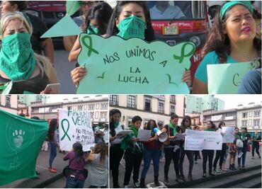 Marchan en el país en apoyo al aborto legal en Argentina