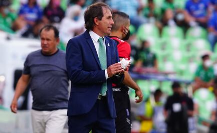 Guillermo Almada arremete contra Cruz Azul, “Ensució el juego y el árbitro lo permitió"