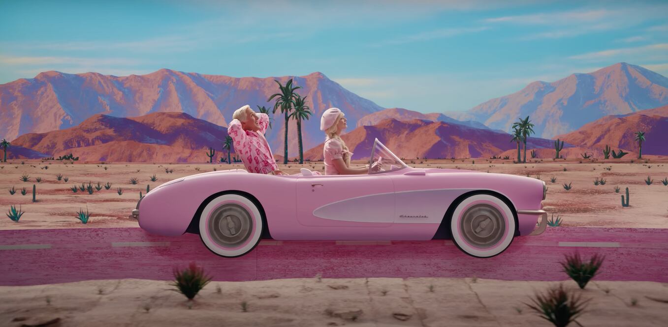 Esto cuesta el Corvette de Barbie en la vida real, además de que hay otros modelos de GM en la cinta.
