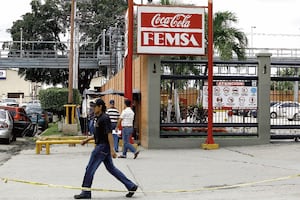 México, mercado desafiante para Coca-Cola Femsa en 2025; prevé mitigar impactos por incremento de IEPS