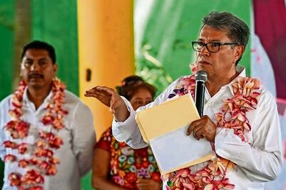 Ricardo Monreal: Aún no existe piso parejo