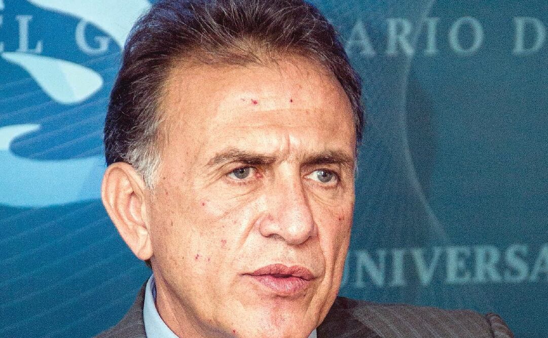 Yunes Linares va contra “ley antimemes”