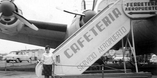 El avión que era una cafetería por dentro