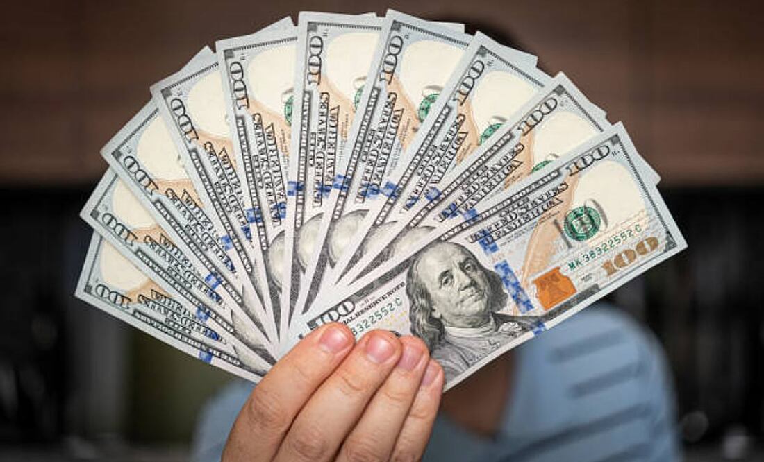 En México, el Índice de Precios y Cotizaciones de la BMV cerró la sesión con una ganancia de 0.43%, luego de haber caído a un mínimo no visto desde noviembre del año pasado. Foto: IStock