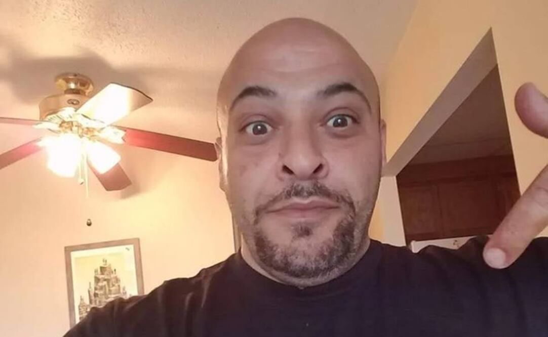 El actor y cómico Mike Batayeh es conocido por su papel de Dennis Markowski en la exitosa serie "Breaking Bad".