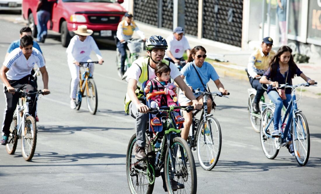 La bicicleta transforma la calidad de vida porque genera ciudadanos sustentables, dice Víctor Romo. (ARCHIVO EL UNIVERSAL)
