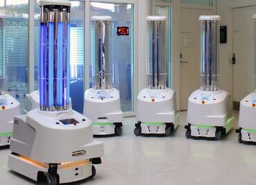 Robots, los nuevos enfermeros que tratan a pacientes con Covid-19