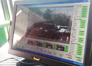 Con moderno equipo miden emisiones de vehículos