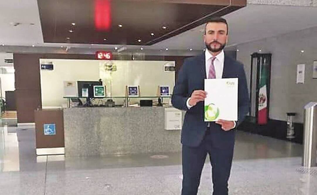 El exdirector general de Radio y Televisión de Hidalgo, Cristian Guerrero Barragán, fue trasladado a un juzgado para responder ante la ley.