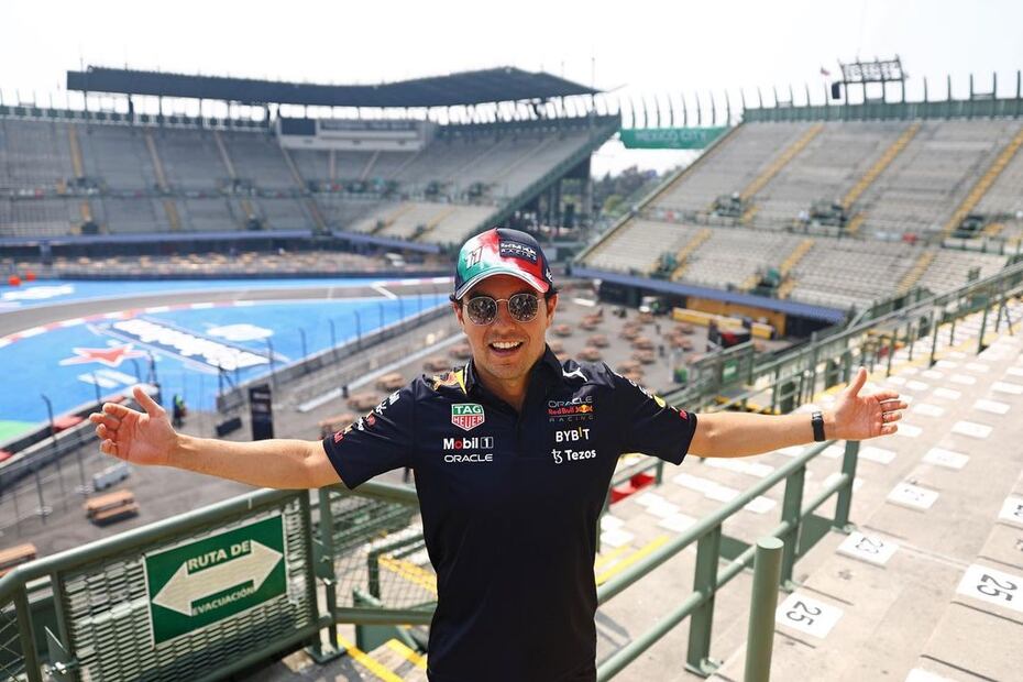 Checo Pérez en el Autódromo Hermanos Rodríguez - Foto: @schecoperez en Instagram
