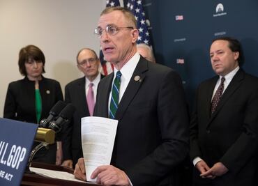 Legislador pro-vida de EU renuncia tras pedir a su amante que abortara