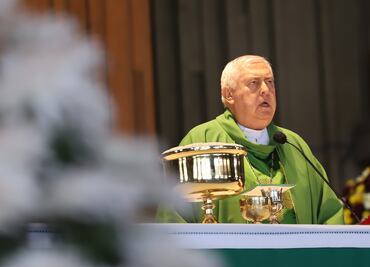 Sustituye obispo Carlos Berlie a Carlos Aguiar en misa dominical