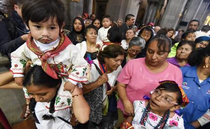 Jueves de Corpus y día de las mulas, ¿por qué vestimos a los niños de "inditos"?