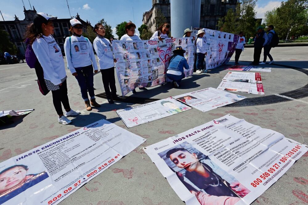 El colectivo Flores en el Corazón hizo un llamado para que grupos criminales ofrezcan datos de dónde hallar a sus familiares. Foto: de Jorge Alvarado. El Universal