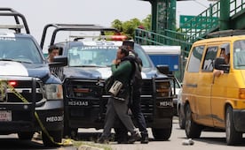 Policía del Edomex agrede a Luis Camacho, fotógrafo de EL UNIVERSAL; realizaba cobertura periodística en Ecatepec