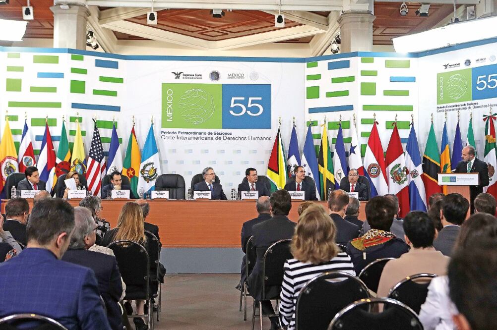 Autoridades del gobierno federal y de la Suprema Corte de Justicia de la Nación inauguraron ayer el 55 periodo extraordinario de sesiones de la Corte Interamericana de los Derechos Humanos en la Ciudad de México (LUCÍA GODÍNEZ. EL UNIVERSAL)