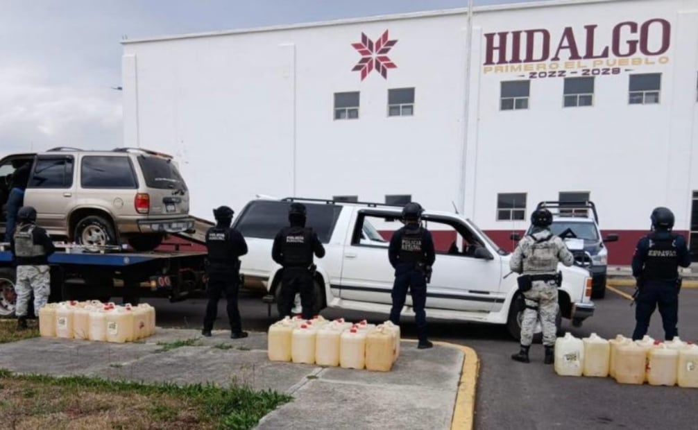 Bidones con litros de combustible. (21/01/2026). Foto: Especial