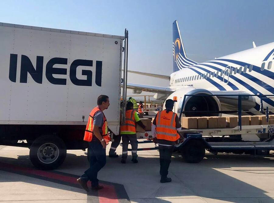 Dispositivos del INEGI para levantar el Censo de Población y Vivienda y otros programas de información. Foto: Cortesía Inegi