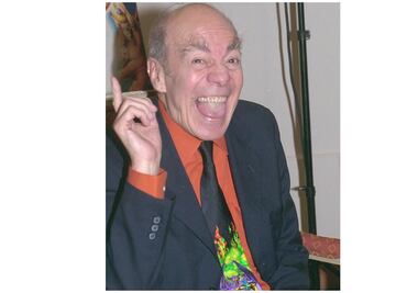 La historia de cuando "El Loco" Valdés fue un esqueleto bailarín