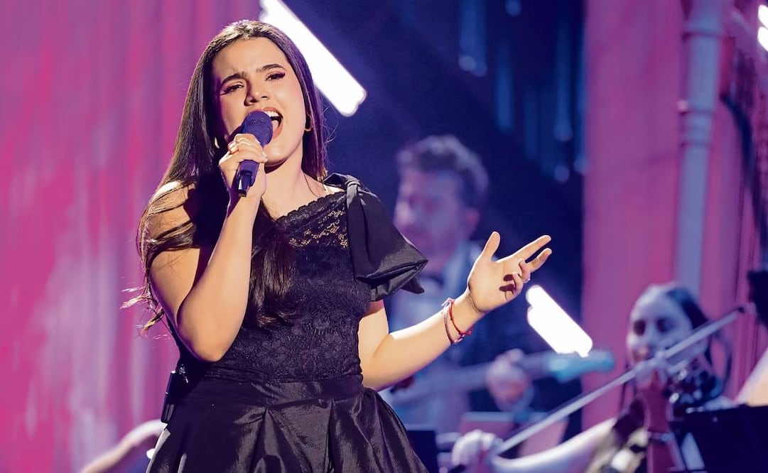 Fernández tuvo el reto de cantar poco después de ser operada de
apendicitis. Foto: TelevisaUnivisión
